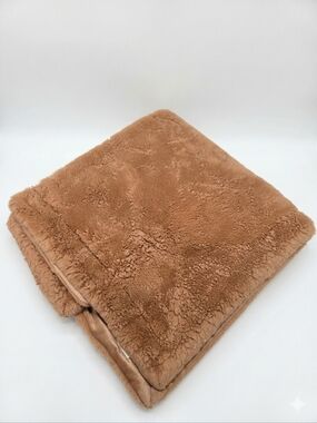 London & Cole Brown Faux Fur Baby Blanket 29x39 Satin Trim Minky GUC